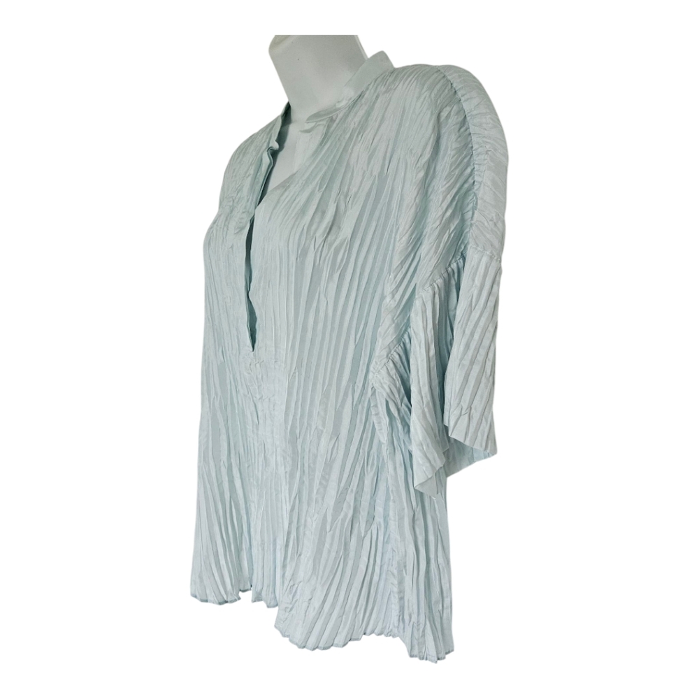 VINCE Blouse Shirt Blue Crushed Pleated Top 100% Silk Women Size M EXCELLENT - Picture 3 of 11